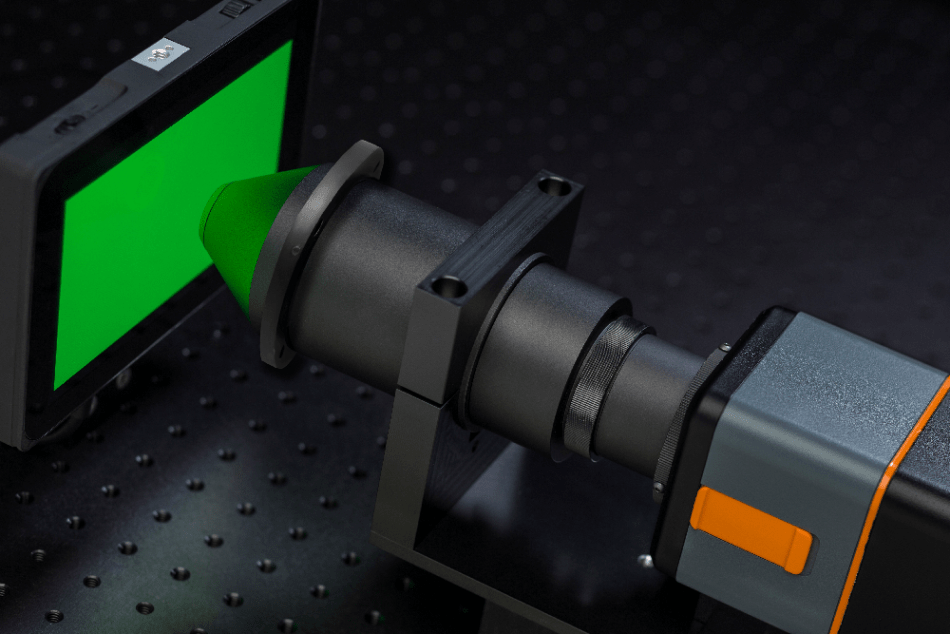 (FPD) conoscope lens