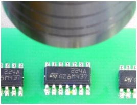 The extremely small and constant laser spot size allows the sensor to precisely detect very small objects e.g. in the semiconductor industry.