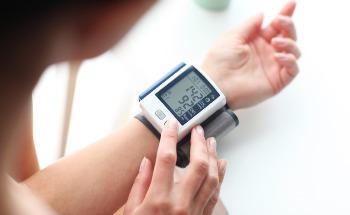 How Wearable Sensors are Revolutionizing Non-Invasive Health Monitoring