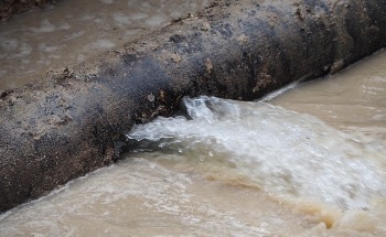 Finding Leakage in Water Supply Networks