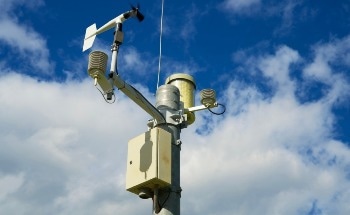 Barometers: Measuring Atmospheric Pressure for Forecasting