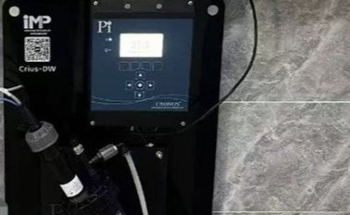 How Self-Cleaning Sensors Improve Water Treatment