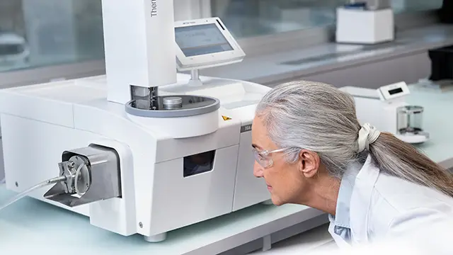 Simultaneous TGA/DSC Analysis