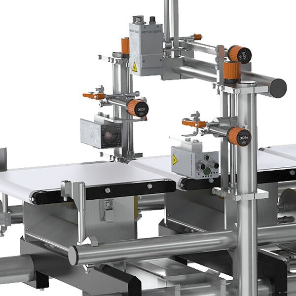 CV Combination for Efficient Weight and Label Inspection