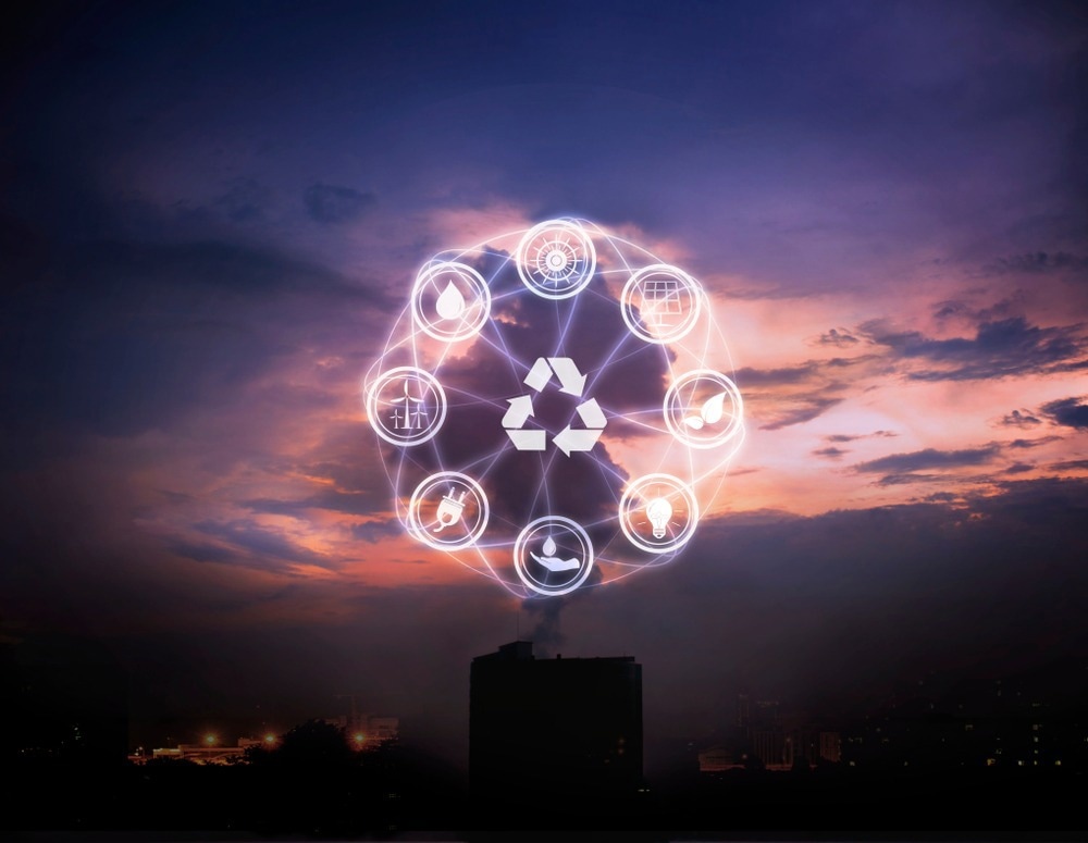 New Versatile Fluorescent Probe for Microenvironmental Monitoring