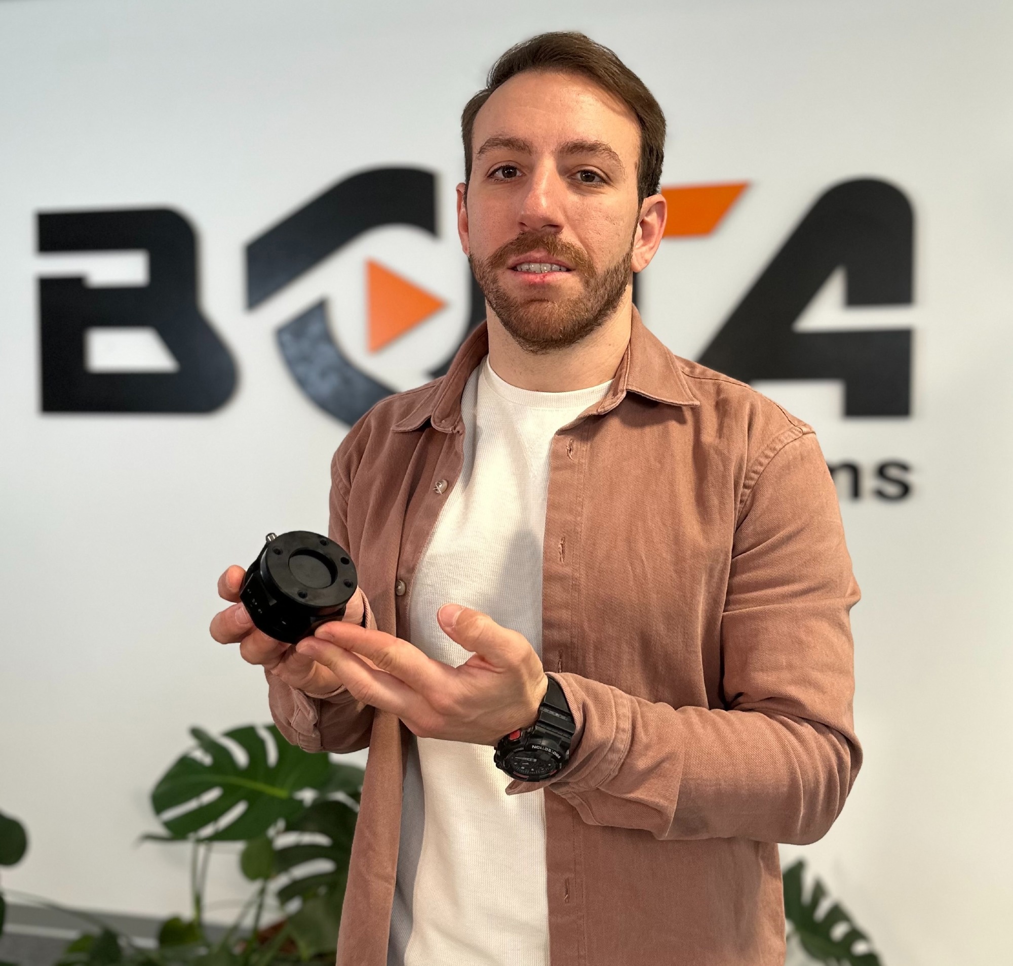 Bota Systems' New Force Torque Sensor Triples Sensitivity of Small Payload Cobots