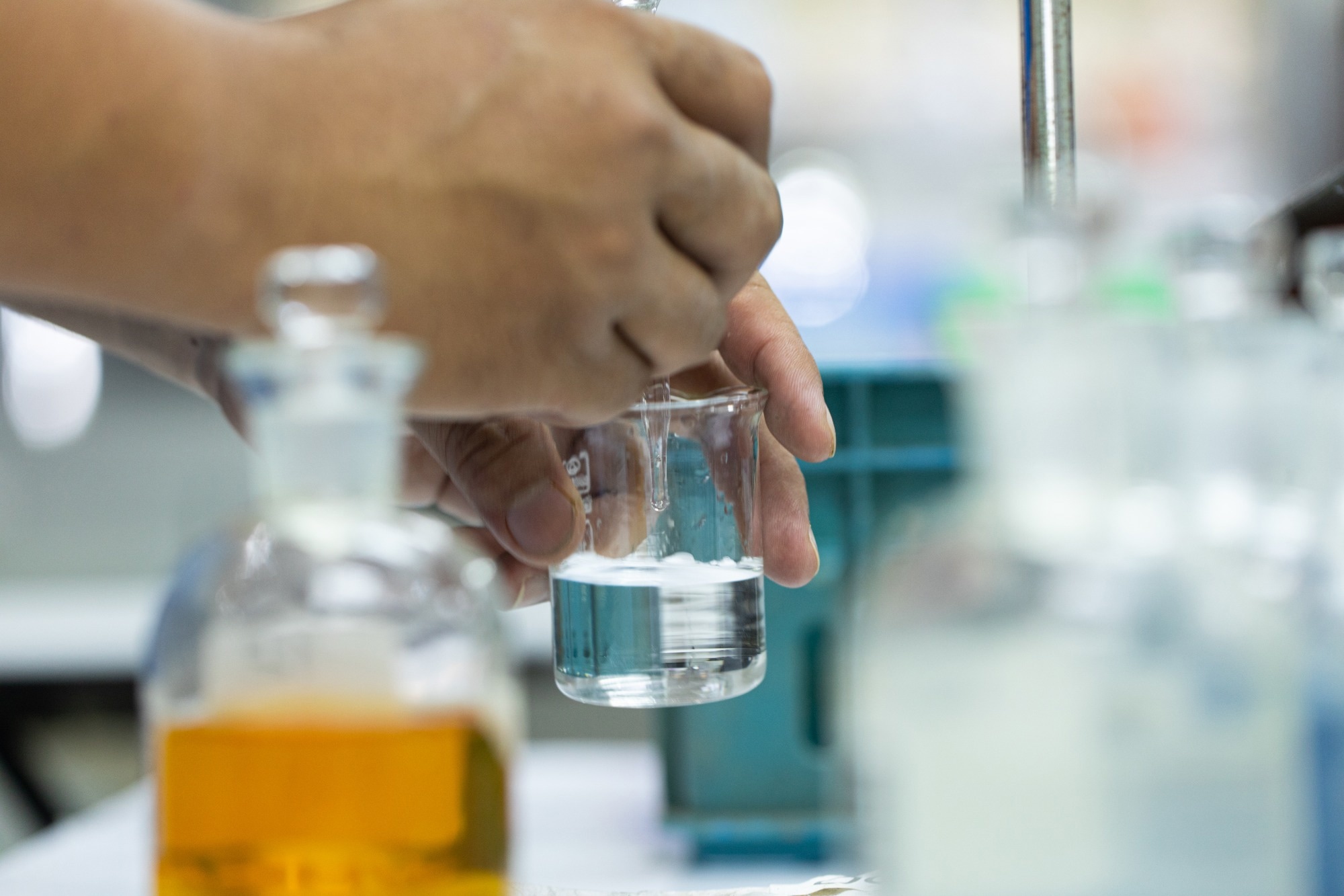 New Review Calls for Lifecycle Metrics in Sustainable Polymer Sensors