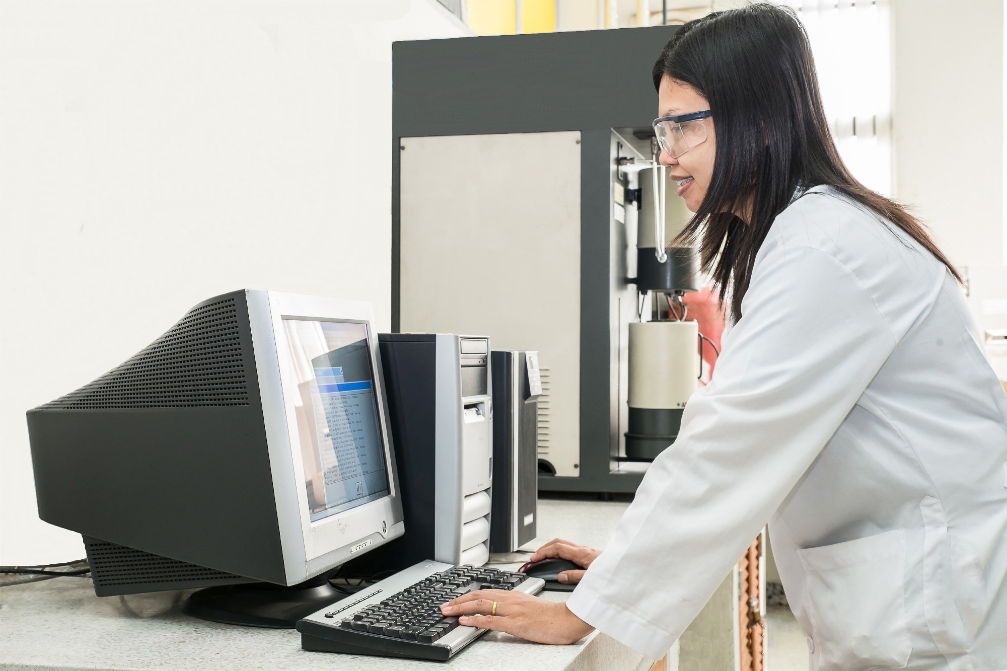 "Sandwich" Sensor Provides Matched Gas Sensitivity with Greater Practicality