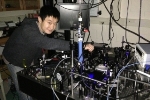 Researchers Measure Ultrafast Response of 2D Photodetector Using Two-Pulse Photovoltage Correlation