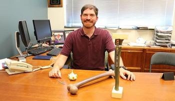 Clemson Scientists to Develop New Sensor and Imaging Technique to Monitor Implant-Associated Infections