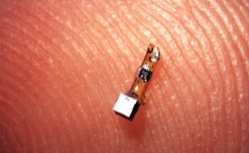 Scientists Develop Rice Grain-Sized Wireless Sensor to Monitor Organs, Control Prosthetics in Future