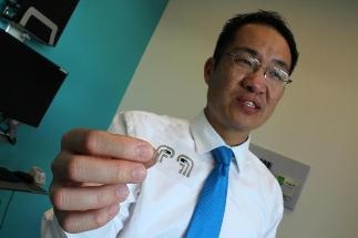 Tattoo Sensor as Needleless Glucose Monitor for Diabetic Patients