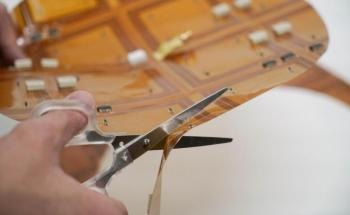 Researchers Develop Cuttable, Flexible Wireless Charger for Smartphones and Smartwatches