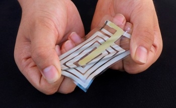 New Wireless Sensor Detects Physiological Signals Emanating from the Skin