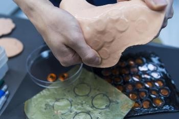 Skin-Integrated Virtual Reality System Could Greatly Enhance Sensory Experience