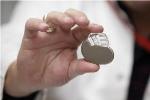 Efficient Security Protocol to Protect Pacemakers Connected to the Internet