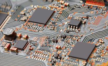 Nano-Optical Device for Real-Time, In-Situ Sensing and Tracking of Cell Development