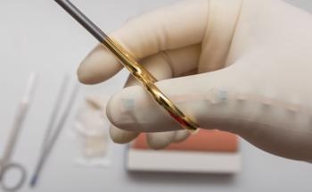 Smart Glove to Train Young Surgeons