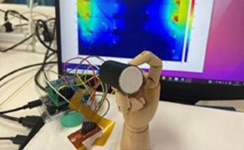Flexible Sensor Accurately Measures Fine Finger Movements