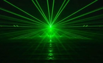 Ultrafast Infra-Red Lasers for Quantum Applications