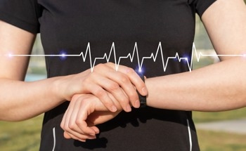 Multimodal Bracelet Enhances Robotic Hand Control