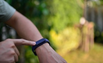 Revolutionizing Wearable Healthcare with Transparent Pressure Sensors