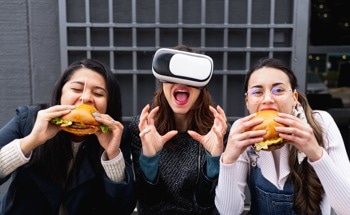 Scientists Develop ‘e-Taste’ Technology to Bring Flavor to Virtual Reality