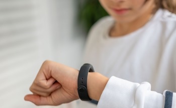 Wearable Sensors Enable Early Behavior Risk Prediction